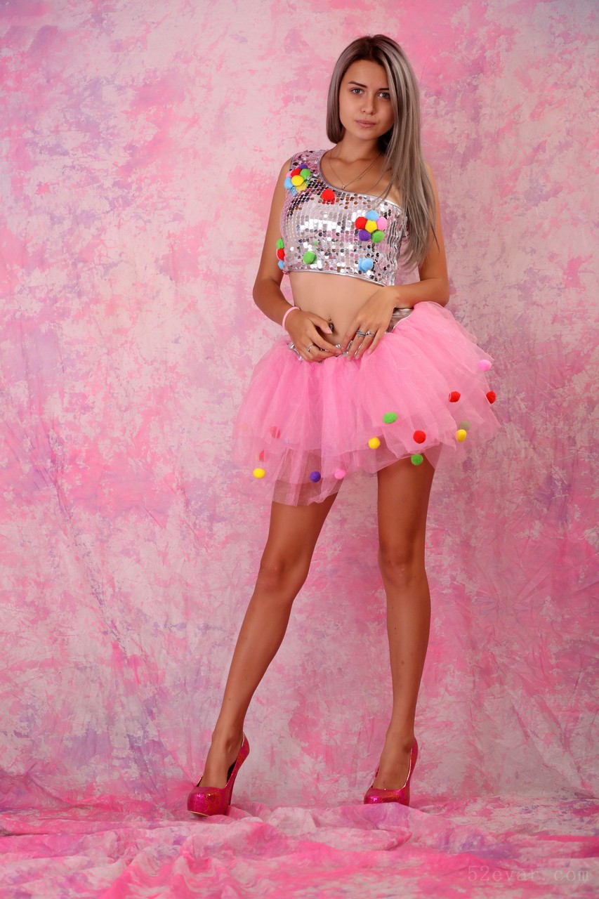 Mika精品写真套图第一弹